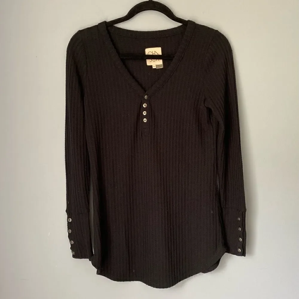 Chaser women’s black waffle long sleeve knit button cuff top